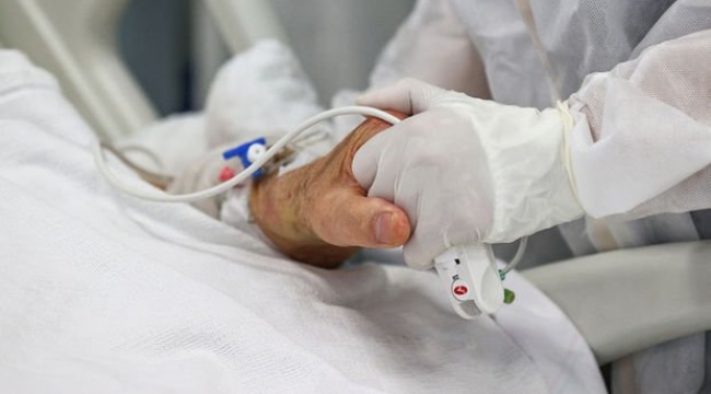 Son 24 saatte 19 bin 557 kişinin koronavirüs testi pozitif çıktı, 245 kişi hayatını kaybetti