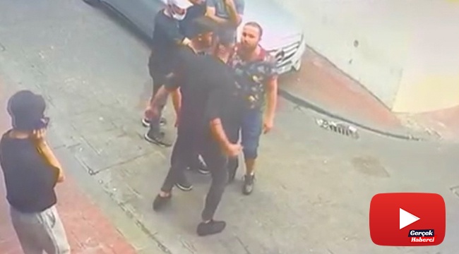 Taksim’de dehşet anları: Özür dilemek isterken, tek yumrukla komalık oldu