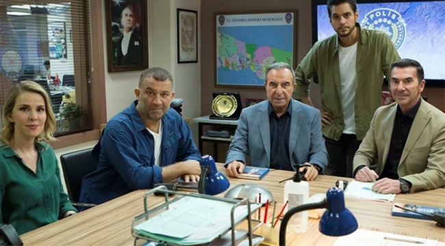 Arka Sokaklar'daki aşı mesajı, sosyal medyada gündem oldu