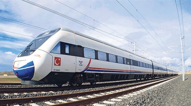 Aşısız tren yolcusu PCR testi sunmazsa ilk istasyonda indirilecek