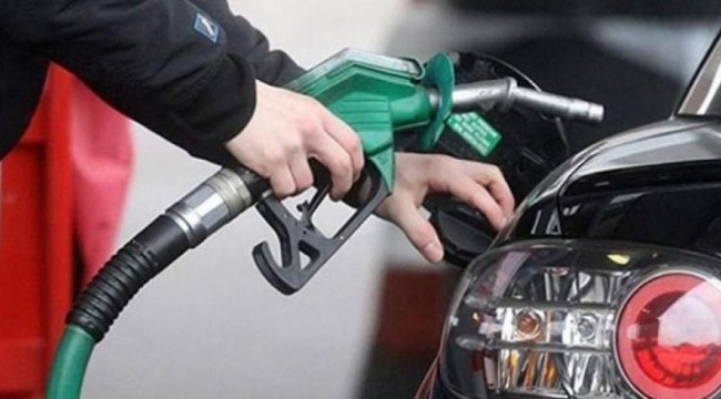 Benzine zam geldi