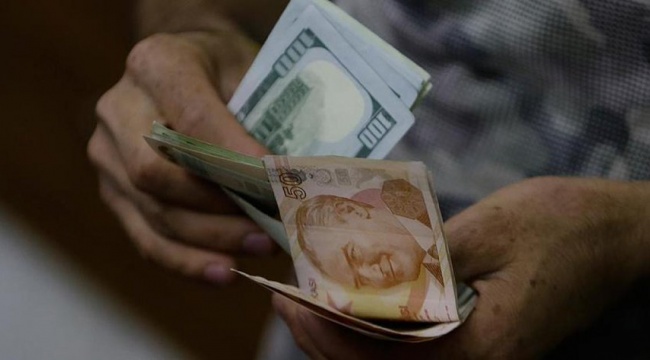 Eylül'de dolar karşısında en çok değer kaybeden para birimi TL oldu