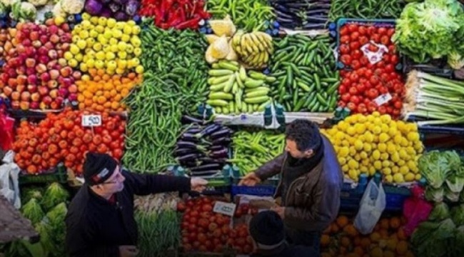 Fuat Uğur: Makro ekonomik dengelere bakarken evlerdeki mikro ekonomik dengeler çoktan bozuldu