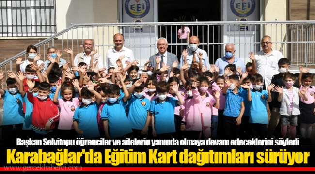 Karabağlar'da Eğitim Kart dağıtımları sürüyor