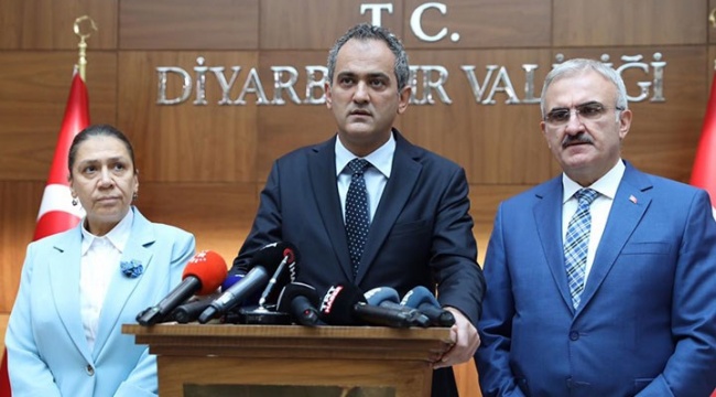 Milli Eğitim Bakanı Mahmut Özer: Yüz yüze eğitime ara veren hiçbir okulumuz bulunmamaktadır
