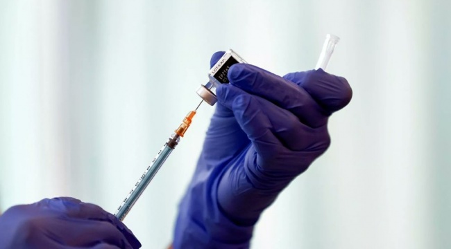 Moderna ve Pfizer'den üçüncü doz açıklaması: Kovid-19 aşılarının etkinliği azalıyor