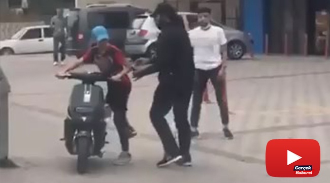 Palayla yolcu minibüsüne saldırdı, o ânlar kameralara yansıdı