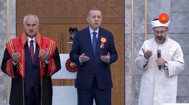 Yargıtay’ın yeni binası duayla açıldı: Diyanet İşleri Başkanı Erbaş bina için “muhteşem” dedi