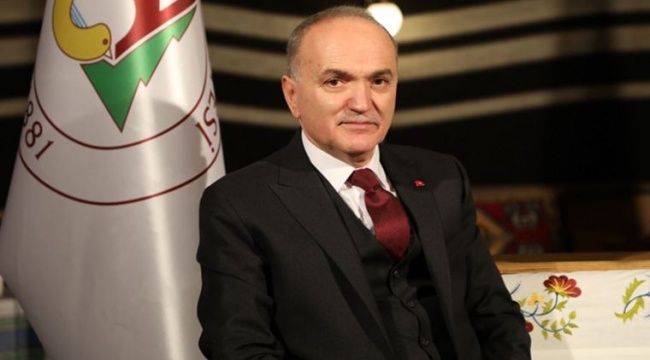 AK Partili Belediye Başkanı: Aşı olmayanlar kamu hizmetlerinden mahrum edilsin