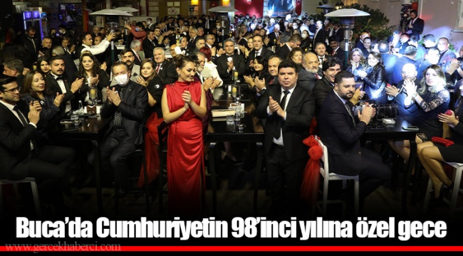 Buca’da Cumhuriyetin 98’inci yılına özel gece