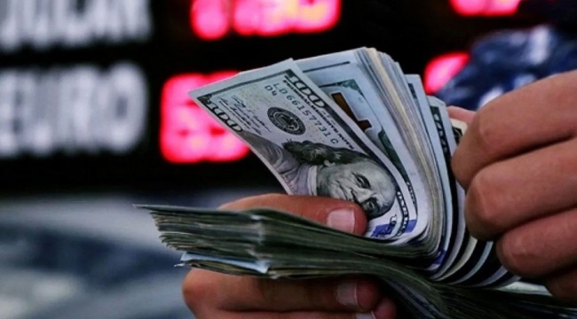 Dolarda Kavcıoğlu etkisi: Gün içinde düşüşe geçen dolar yeniden sınıra dayandı