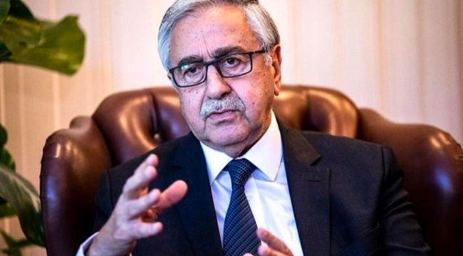 İddia: Eski KKTC Cumhurbaşkanı Mustafa Akıncı’nın da aralarında bulunduğu Kıbrıslı 42 aydın, yazar, siyasetçiye Türkiye'ye giriş yasağı getirildi