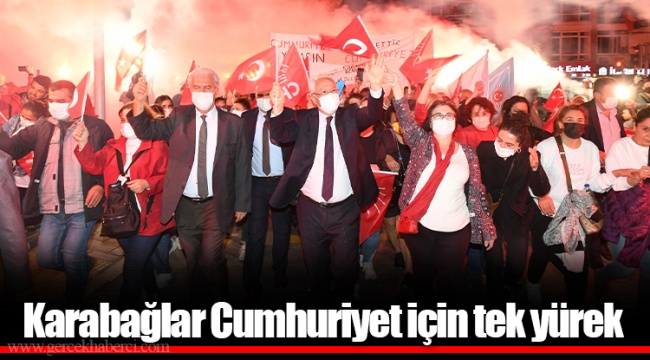 Karabağlar Cumhuriyet için tek yürek