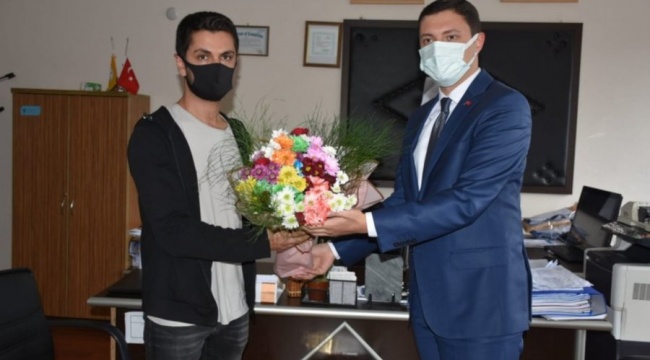 Kaymakam Saygın, kovduğu öğretmenden özür diledi