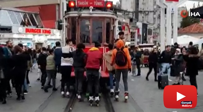 Nostaljik tramvayda tehlikeli yolculuk
