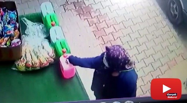 Sabun hırsızı kadın güvenlik kamerasına yakalandı