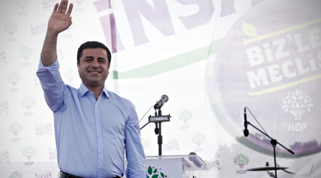 Selahattin Demirtaş'ın avukatı: Esas amaç cezaevinde kalması ve seçimlerde aday olmasını engellemeye çalışmak