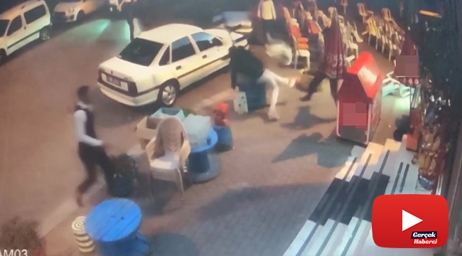 Tüfekle düğünü bastı, davetliler kaçacak yer aradı