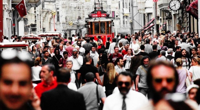 Türkiye'de ikamet eden yabancı sayısı belli oldu