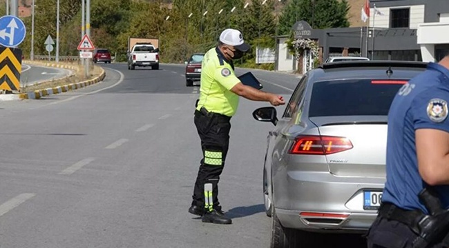 'Türkiye Güven Huzur ve Vale Uygulaması'nda aranan 813 kişi yakalandı