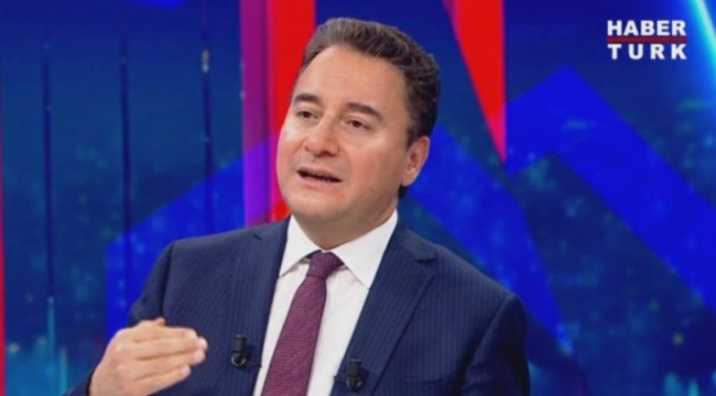 Babacan: Gezi olaylarının ilk çıkışında, kabinedeki bakanların hemen hemen tamamı "yanlış yapıyorsunuz, bir oturalım gençlerle konuşalım" dedi