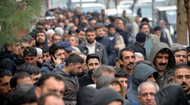 CHP esnaf masası: Eskiden para var ürün yoktu, şimdi para yok ürün var