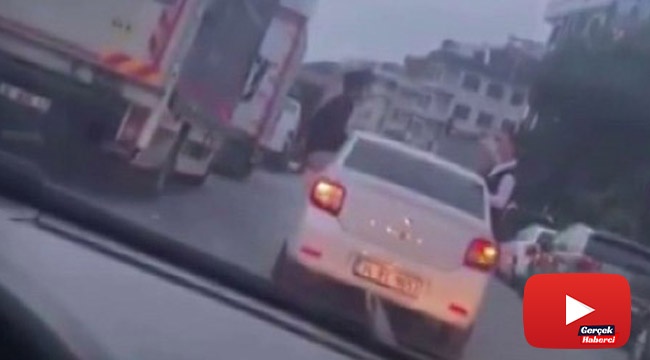 Düğün konvoyunda tehlikeli hareketler kamerada