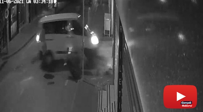 Feci kaza kamerada...Yaralıyı bırakıp böyle kaçtı