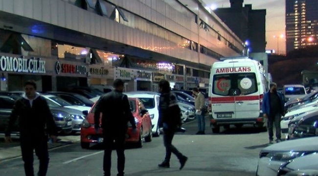 İstanbul'da oto galerisine silahlı baskın: Aynı aileden 3 ölü