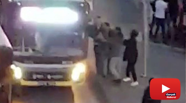 Otobüs şoförüne darp girişimi kamerada