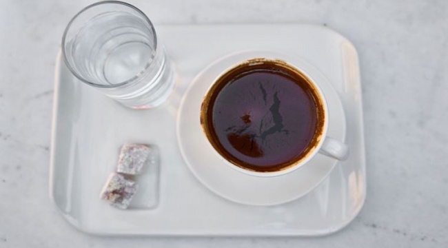 Sosyal medyada fal baktırdı, 625 bin lira dolandırıldı