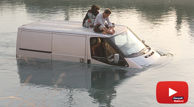 Sulama kanalına düşen kamyonette mahsur kalan karı-koca kurtarıldı