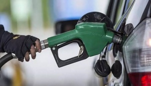 1 Ocak itibarıyla motorine, benzine ve LPG'ye zam yapıldı