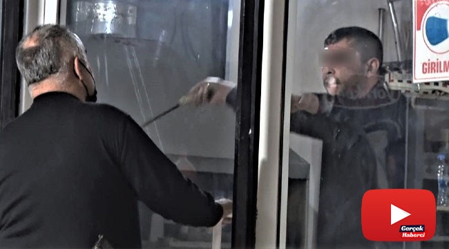 Ayağına savcı isteyip döner bıçağıyla kendini restorana kilitledi, korku dolu anlar yaşattı