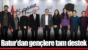 Batur’dan gençlere tam destek