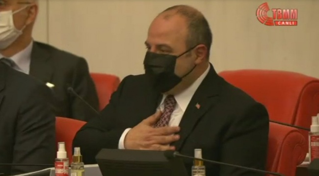 Bütçe görüşmelerinde baba olduğu haberini aldı