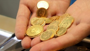 Düğünlerde takı takmak için 0.25 ve 0.5 gramlık altınlar satışa çıktı