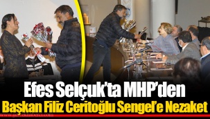 Efes Selçuk’ta MHP’den Başkan Filiz Ceritoğlu Sengel’e Nezaket