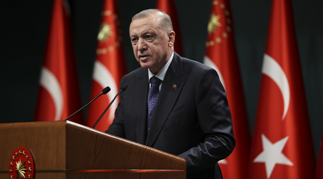 Erdoğan: Neymiş efendim faizleri düşürüyormuşuz benden başka bir şey beklemeyin. Bir Müslüman olarak naslar neyi gerektiriyorsa onu yapmaya devam edeceğim