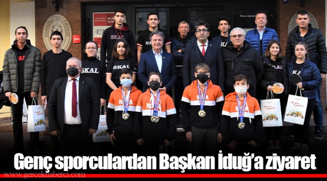 Genç sporculardan Başkan İduğ’a ziyaret