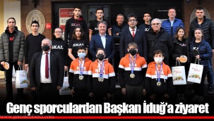 Genç sporculardan Başkan İduğ’a ziyaret