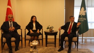 HDP Eş Genel Başkanları Buldan ve Sancar'dan Gelecek Partisi'ne ziyaret