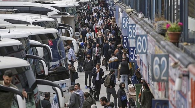 Yılın son gününde otogarda yoğunluk