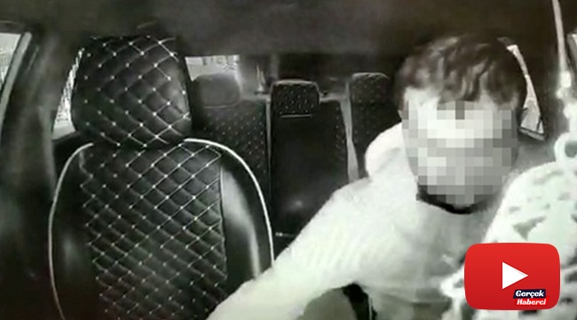 Yolcunun koltukta unuttuğu telefonu çalan taksici kamerada