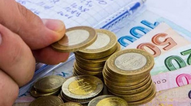 Yurttaşlar yoksullukla boğuşurken bu yıl iğneden ipliğe neredeyse her ürüne zam geldi