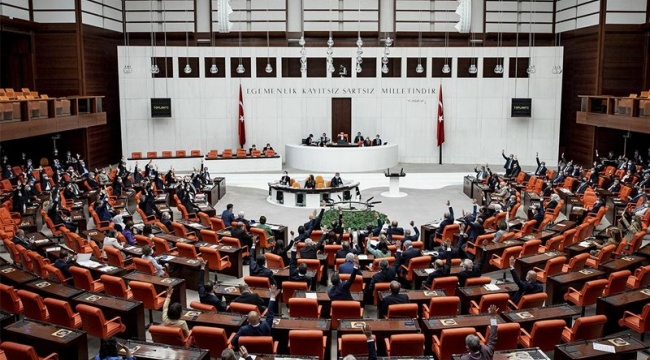 25'i HDP'li 28 milletvekiline ait 40 dokunulmazlık dosyası Meclis'te