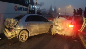 Afyonkarahisar'da 20 araç kaza yaptı: 31 yaralı