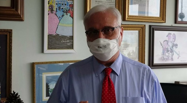 Bilim Kurulu Üyesi Prof. Dr. Özlü: Omicron'un salgının sonunu getirmesi mümkün