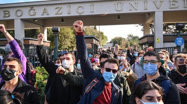 Boğaziçi protestoları nedeniyle yargılanan 5 kişi hakkında yakalama kararı çıkarıldı