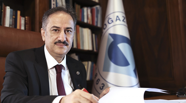 Dekanlar görevden alındı!
